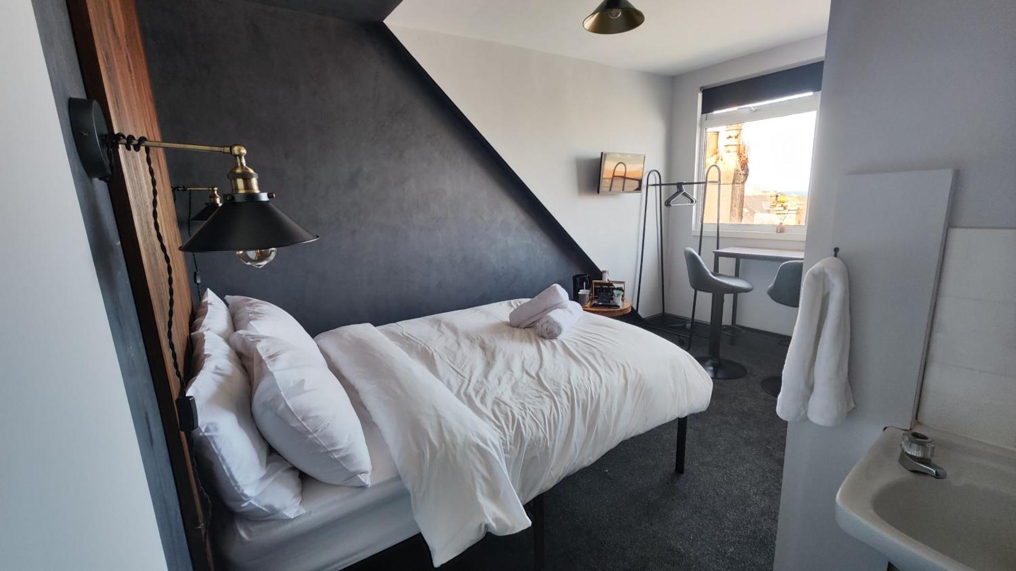 Styles & White Stays - Central Newquay New Quay Extérieur photo
